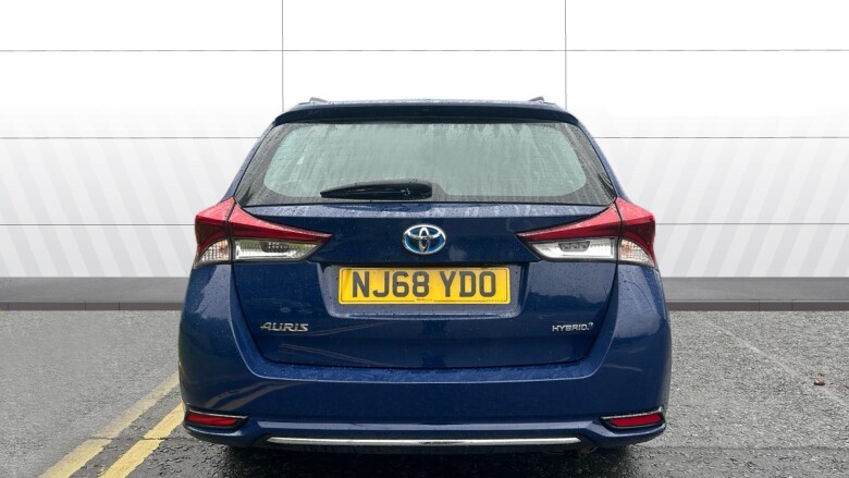 Toyota Auris 1.8 Hybrid Icon Tech TSS 5dr CVT Hybrid Estate